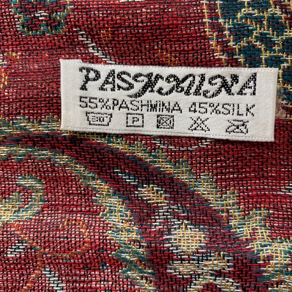 Pashmina Silk LAdies  Lightweight and sheer Scarf - Picture 3 of 4